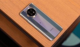 荣耀最新款爆料,颠覆性设计，性能再升级！