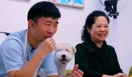 杨迪爆料妈妈送礼物视频,温馨瞬间曝光！