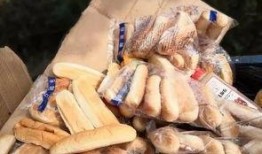 鱼蛋后厨爆料视频在线观看,独家爆料视频带你直击美食制作全过程
