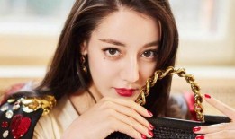 迪丽热巴最新爆料西安,西安这座古城的时尚魅力