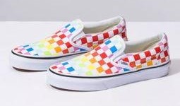 球鞋假货爆料视频,视频曝光制假售假产业链